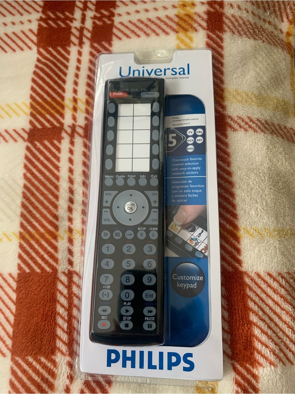 Philips’ Black Universal Remote with Customized Keypad, SRU4105WM/17